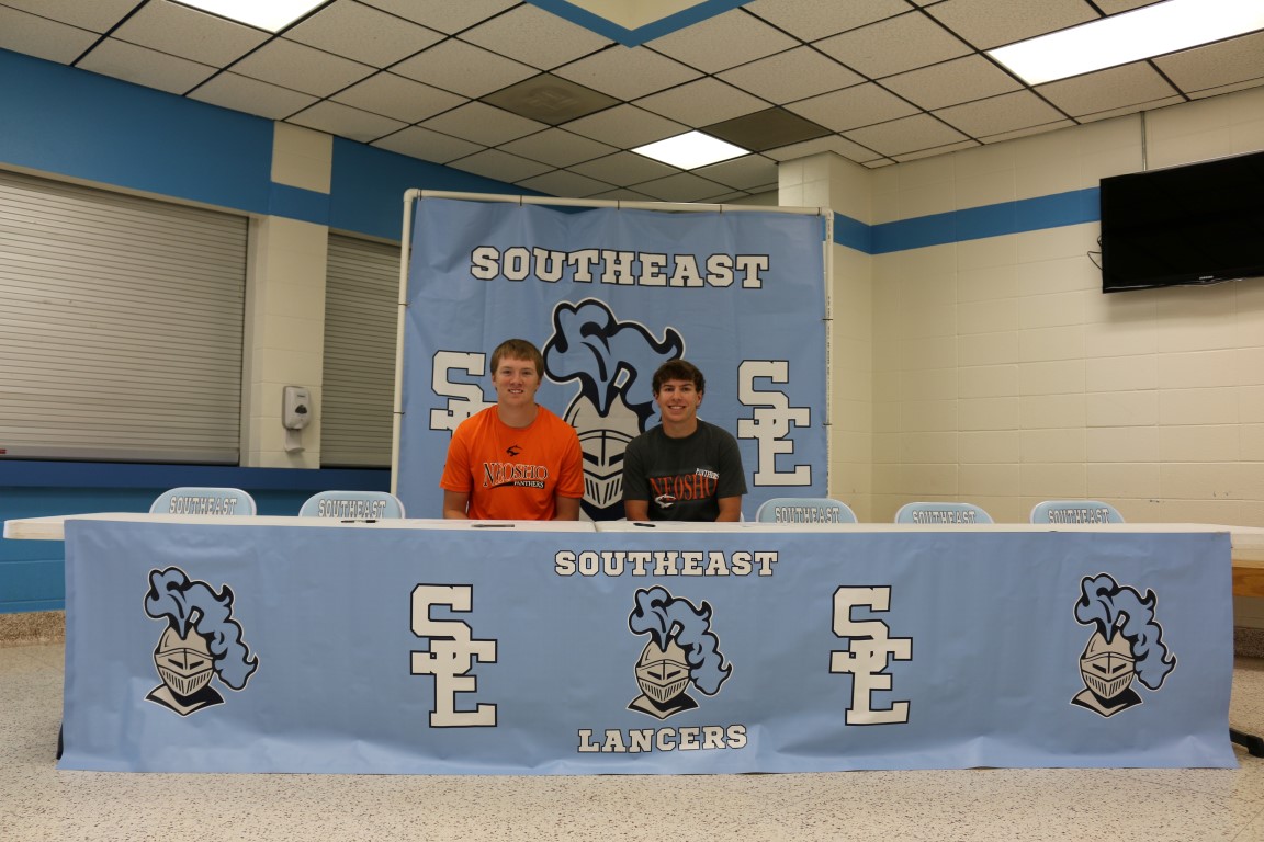 2015 05 27 Ulery Biancarelli signing Neosho CC baseball 1&nbsp;(Medium)
