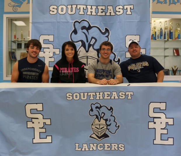 IMG_6599 cropped (Medium)